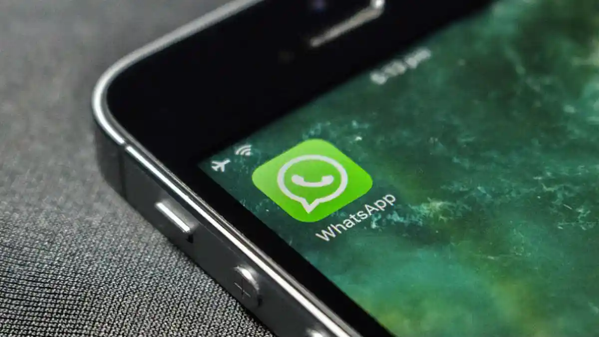 FITUR BARU WHATSAPP - Mulai dari  Dark Mode Web, QR Code Hingga Sticker Animasi
