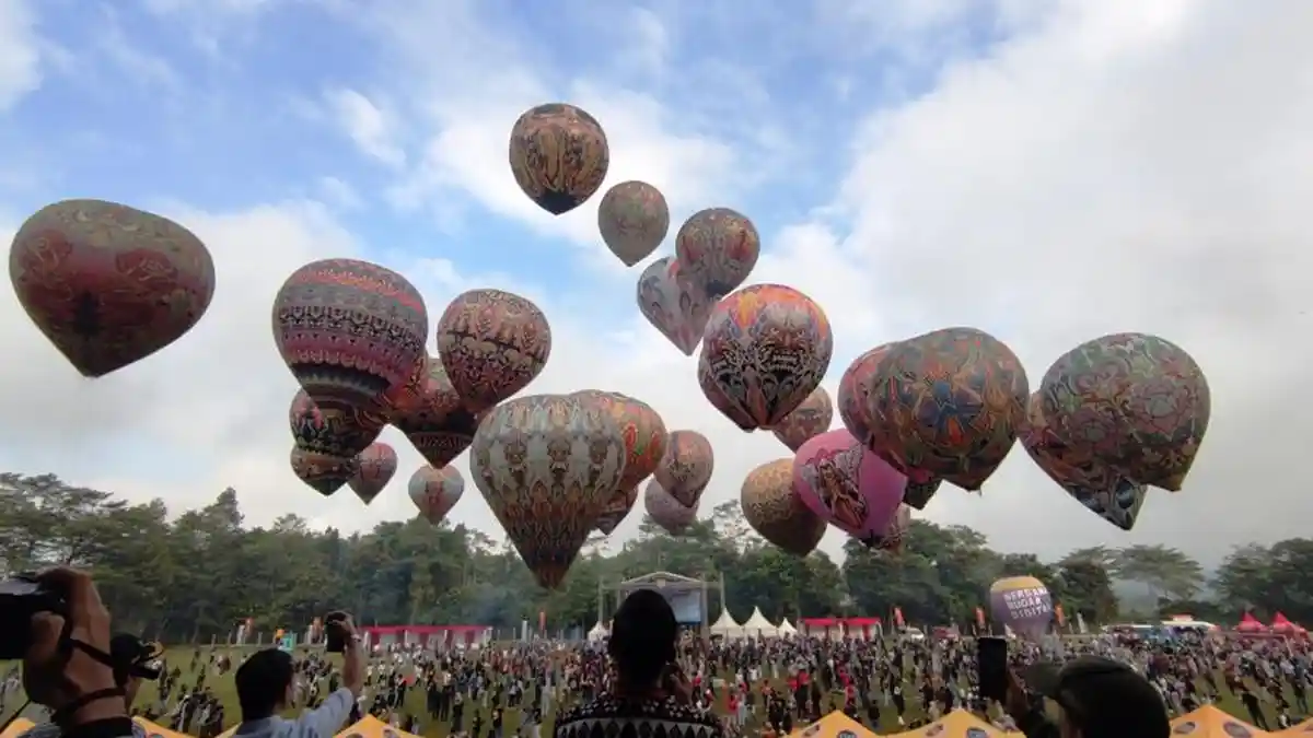 Catat Tanggalnya! Java Balloon Attraction 2025: Atraksi Akbar Balon Udara di Langit Wonosobo