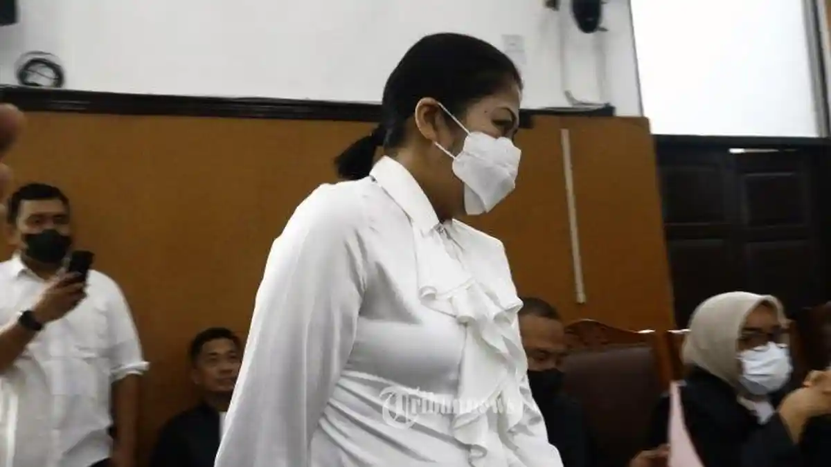 Hakim Setujui Permintaan Putri Candrawathi agar Sidang Dilakukan Secara Tertutup Saat Ranah asusila