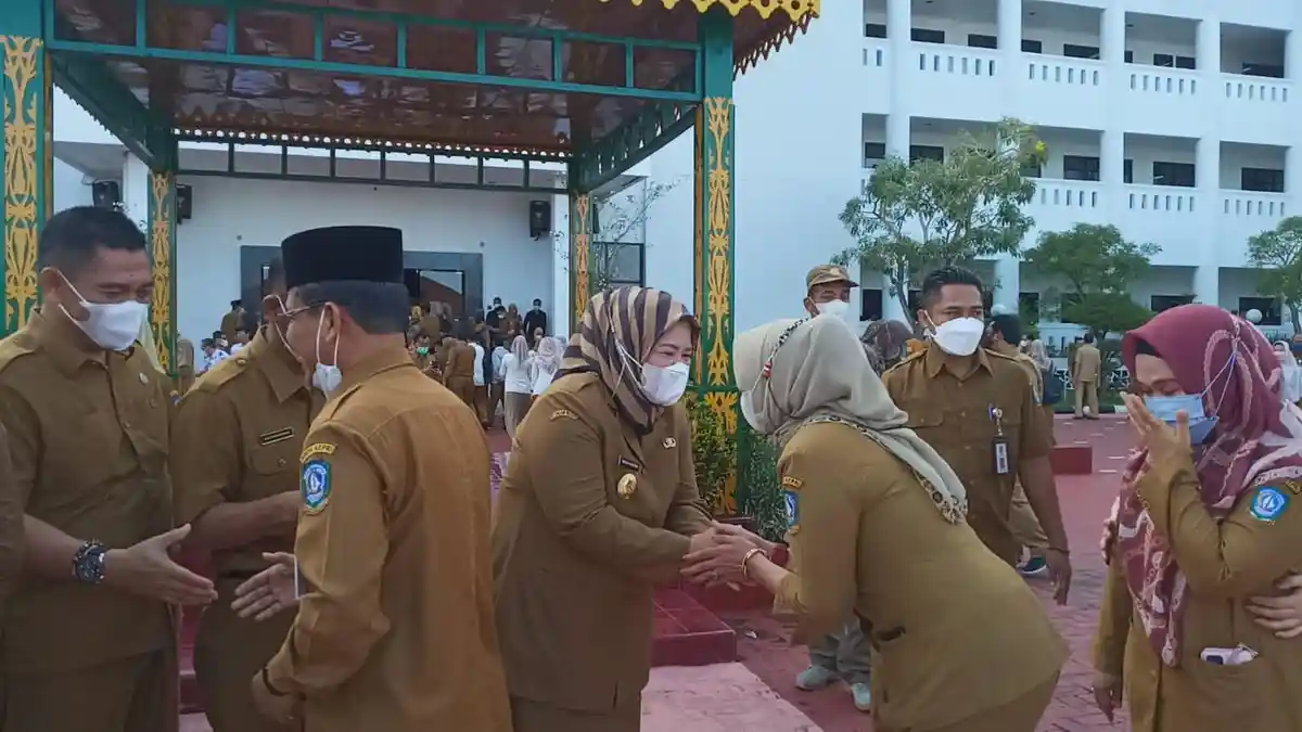 Wakil Gubernur Kepri Pimpin Apel Perdana, Beri Dispensasi Pegawai: Boleh WFH