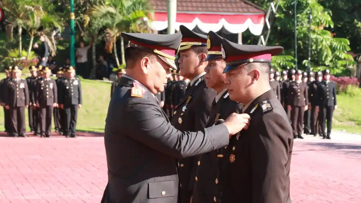 Upacara HUT ke-79 Bhayangkara, Kapolda Kaltim Tekankan Komitmen Polri untuk Masyarakat