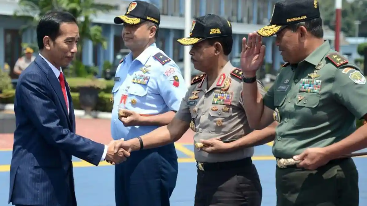 Terbang ke Medan, Presiden Hadiri Munas KAHMI