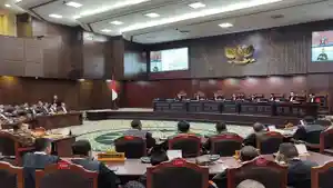 lasan-Mahkamah-Konstitusi-MK-tolak-permohonan-sengketa-hasil-Pemilihan-Presdien.jpg