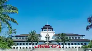 7-Acara-di-Bandung-Tanggal-18-19-Januari-2025-Gedung-Sate.jpg