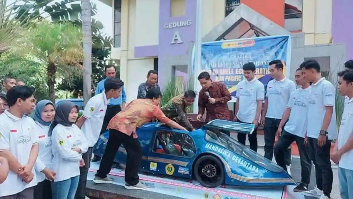 Mahasiswa Teknik Unram Ikut Shell Eco-marathon di Sirkuit Mandalika, Prof Sitti Hilyana Bangga