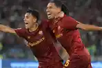 Paulo-Dybala-dan-Chris-Smalling-AS-Roma-220822.jpg