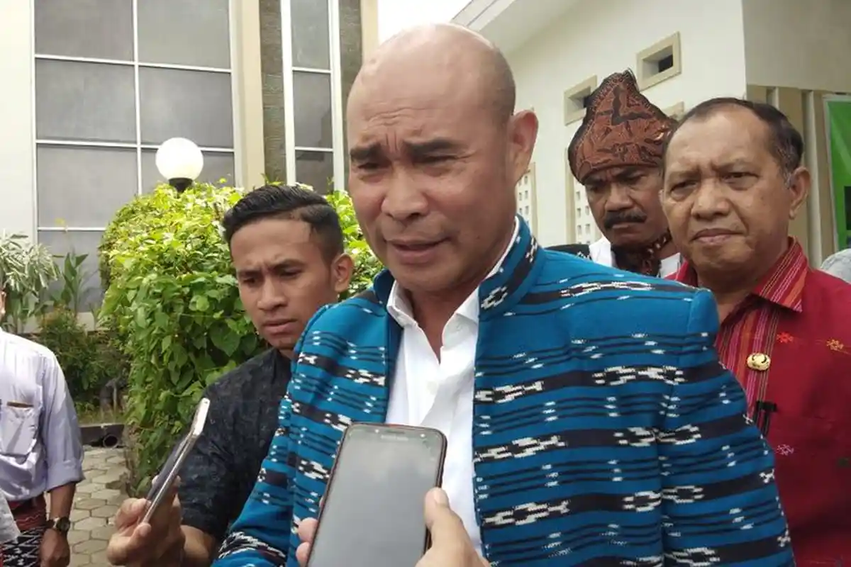 Hari Patimura ke-202 - Gubernur NTT Terima Obor Patimura, Ini Pesannya Kepada Iwasma