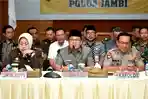 tangani-kelompok-muslim-cs-gubernur-jambi-apresiasi-langkah-kepolisian-dan-tni.jpg