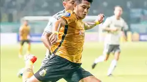 bek-bhayangkara-fc-putu-gede-juni-antara.jpg