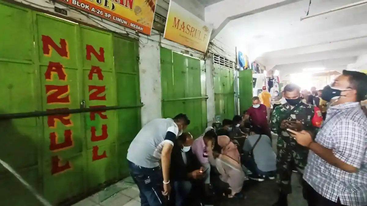 BREAKING NEWS Toko Emas di Simpang Limun Dirampok Pria Bersenjata Laras Panjang dan Pendek