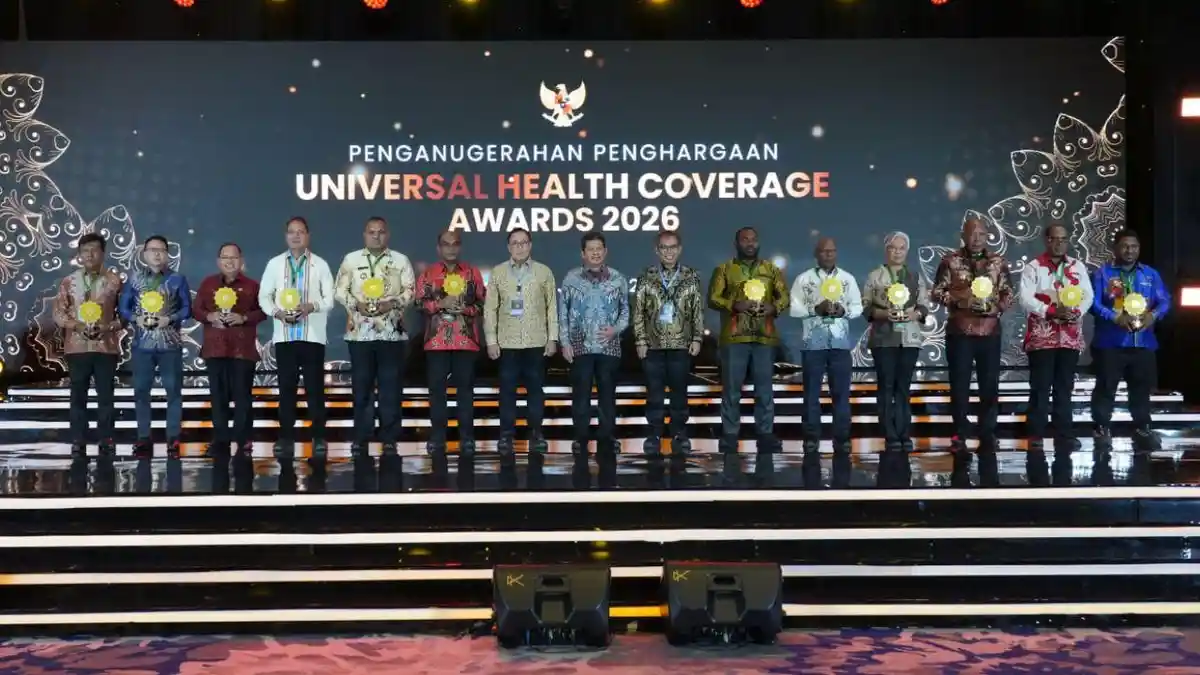 Dukung Program JKN, Ratusan Kepala Daerah Terima Penghargaan di UHC Awards 2026