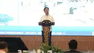 Menteri-Koordinator-Bidang-Hukum-Yusril-Ihza-Mahendra-pada-kegiatan-konsolidasi.jpg