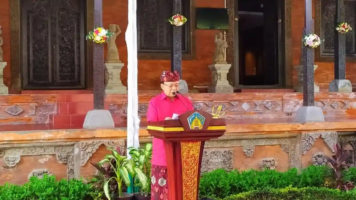 Arak Bali Disebut Bisa Percepat Penyembuhan Pasien Covid-19, Ini Kata Gubernur Koster