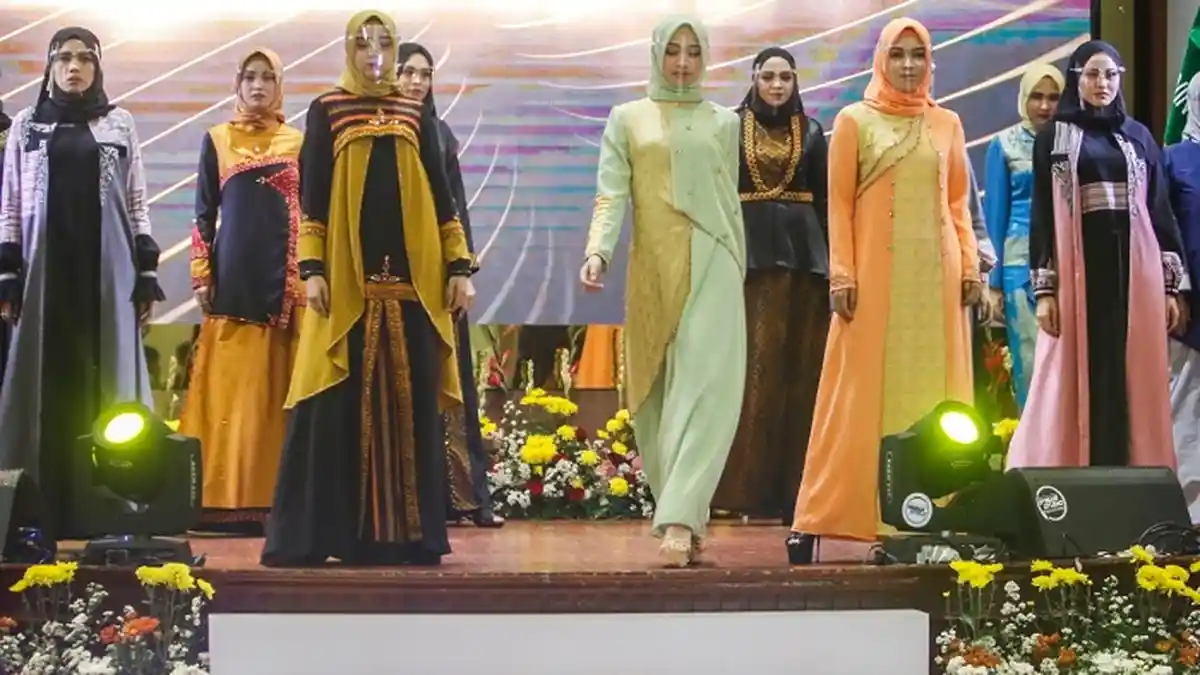 Modisnya Baju Etnik Gaya Minimalis Aceh yang Dipamerkan pada Pertemuan Tahunan BI, Begini Coraknya
