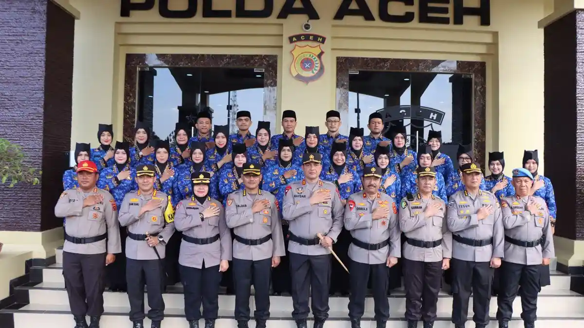 Kapolda Aceh Ambil Sumpah 26 Calon PNS Menjadi PNS Polri di Mapolda Aceh