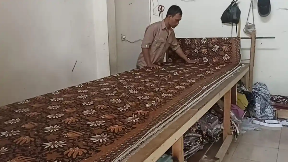 Pengrajin Batik Ini Berbagi Rahasia Bisa Ekspor Secara Ritel Lewat Ecommerce
