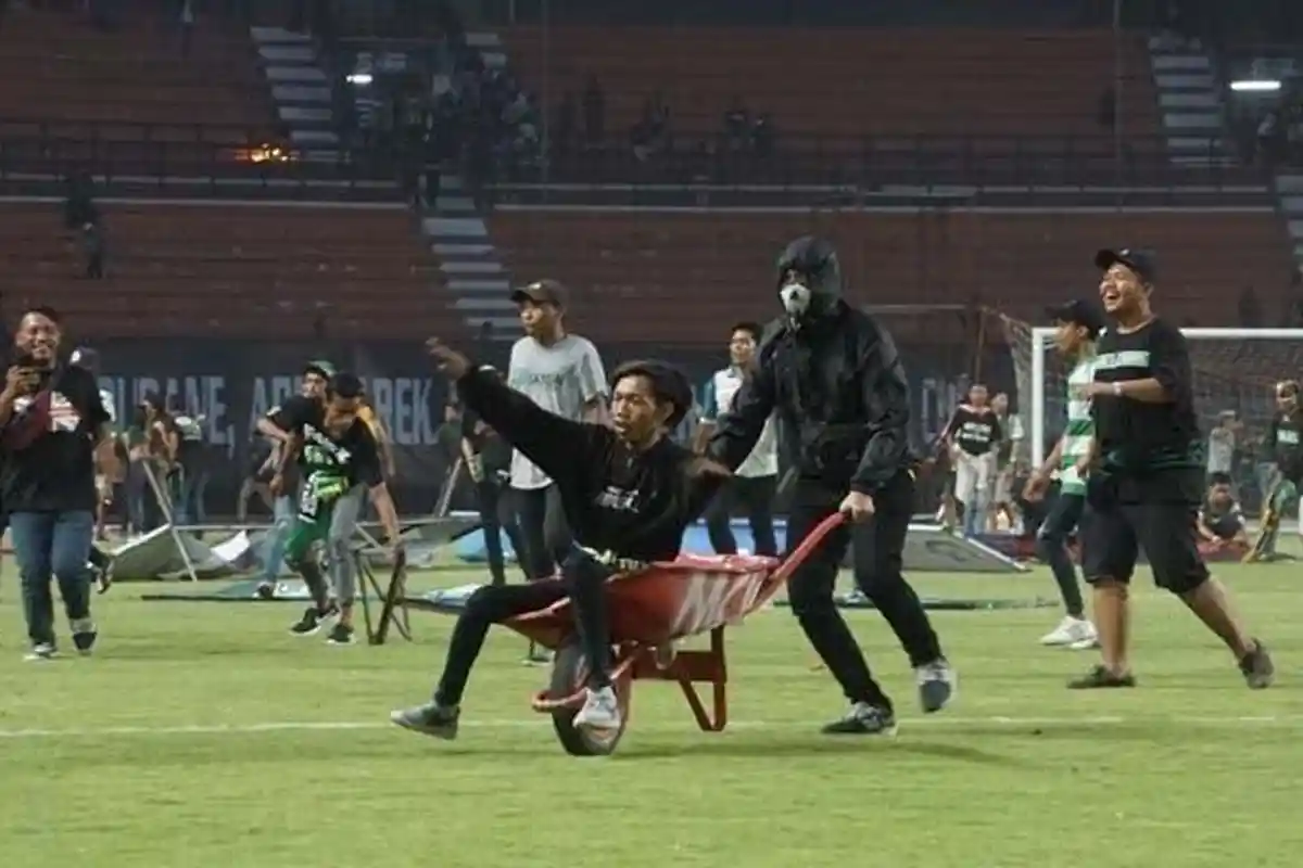 Jelang Laga Melawan PSM Makassar, Persebaya Surabaya Sebut PT LIB dan PSSI Saling Lempar