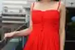 Putri Una