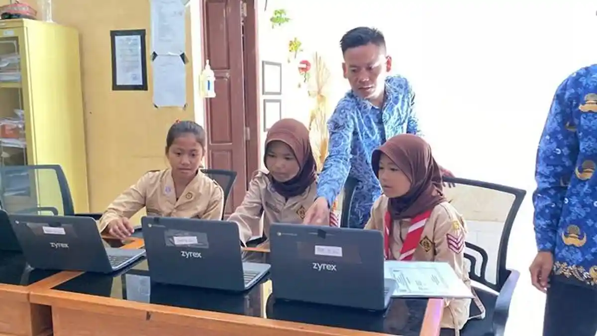 Curhat Kepsek, Chromebook di Sekolah Pelosok PALI Sumsel Belum Efektif Imbas Jaringan Internet Lemah
