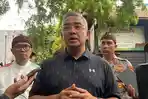 Reaksi-Wali-Kota-Seusai-Disentil-Gubernur-Soal-Penyapu-Jalan-yang-Dinilai-Tak-Kerja.jpg