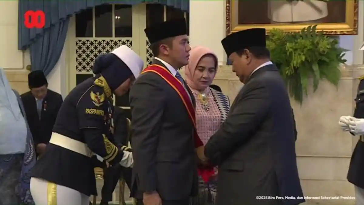 Ini Alasan Presiden Prabowo Anugerahkan Bintang Mahaputera Utama kepada Letkol Teddy
