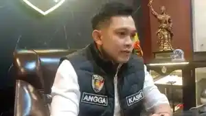 Kasatreskrim-Polres-Jember-AKP-Angga-Riatma-memberikan-keterangan-tentang.jpg