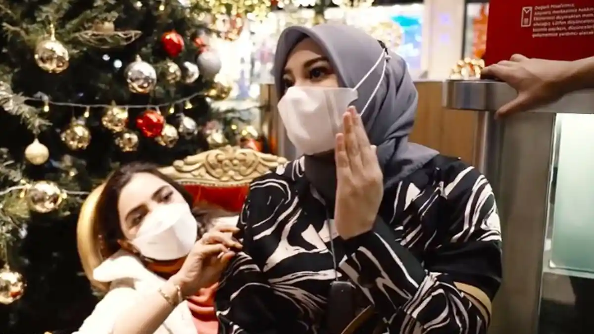 BLAK-BLAKAN, Aurel Tak Bisa Bayangkan Urus Bayi Hanya dengan Atta Halilintar: Aduh Nangis Beneran