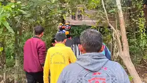 20260617-Tim-SAR-evakuasi-bocah-tenggelam-di-Muaro-Jambi.jpg