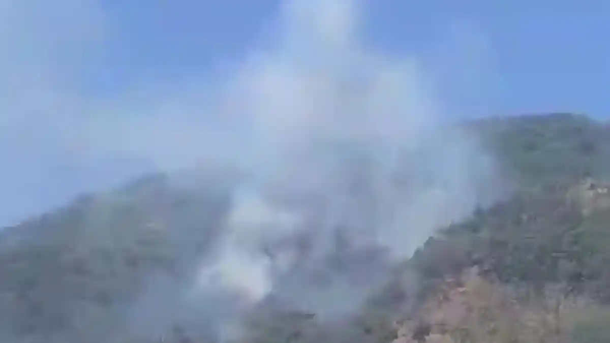 Gunung Geulis Sumedang Kembali Terbakar, Pemicunya Masih Misteri