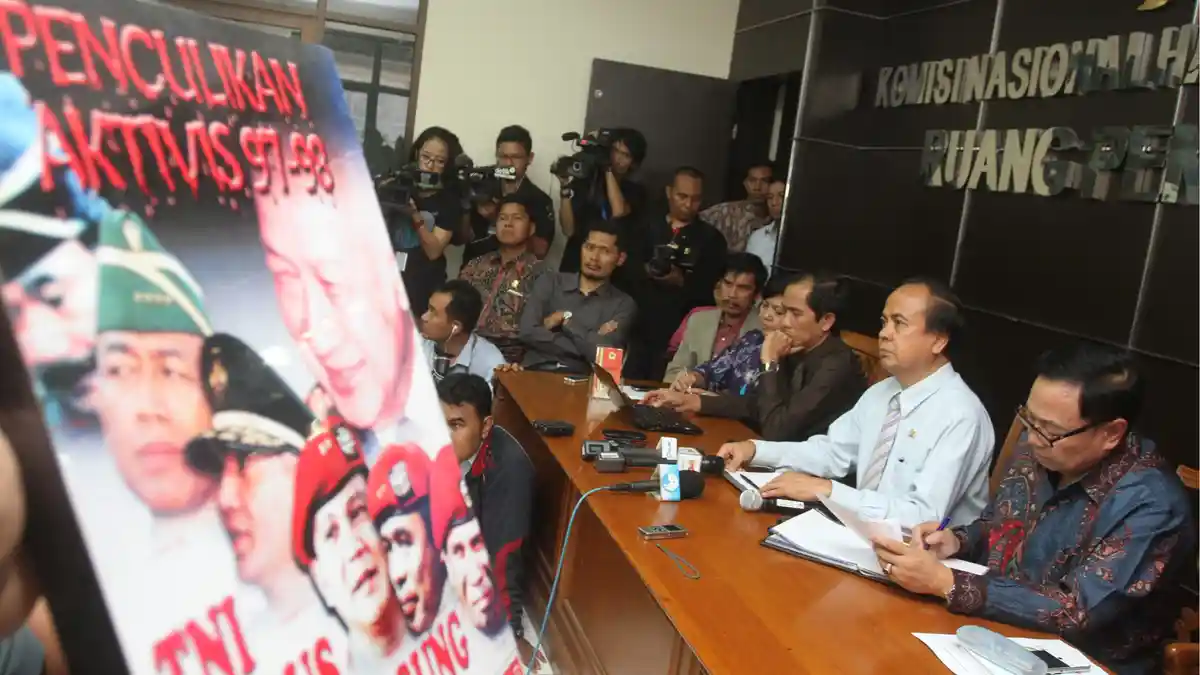 Komnas HAM Ancam Panggil Paksa Mayjen (Purn) TNI Kivlan Zein