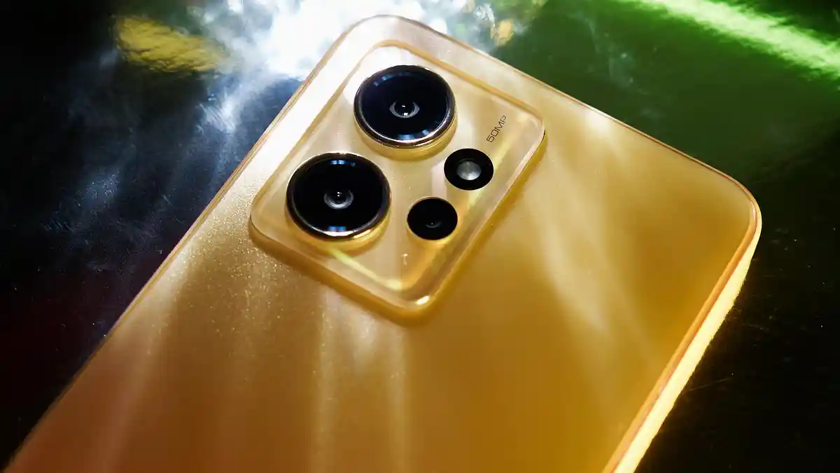 Hadir dengan Warna Sunrise Gold, Redmi Note 12 Kini Tersedia dengan Storage Capai 256GB