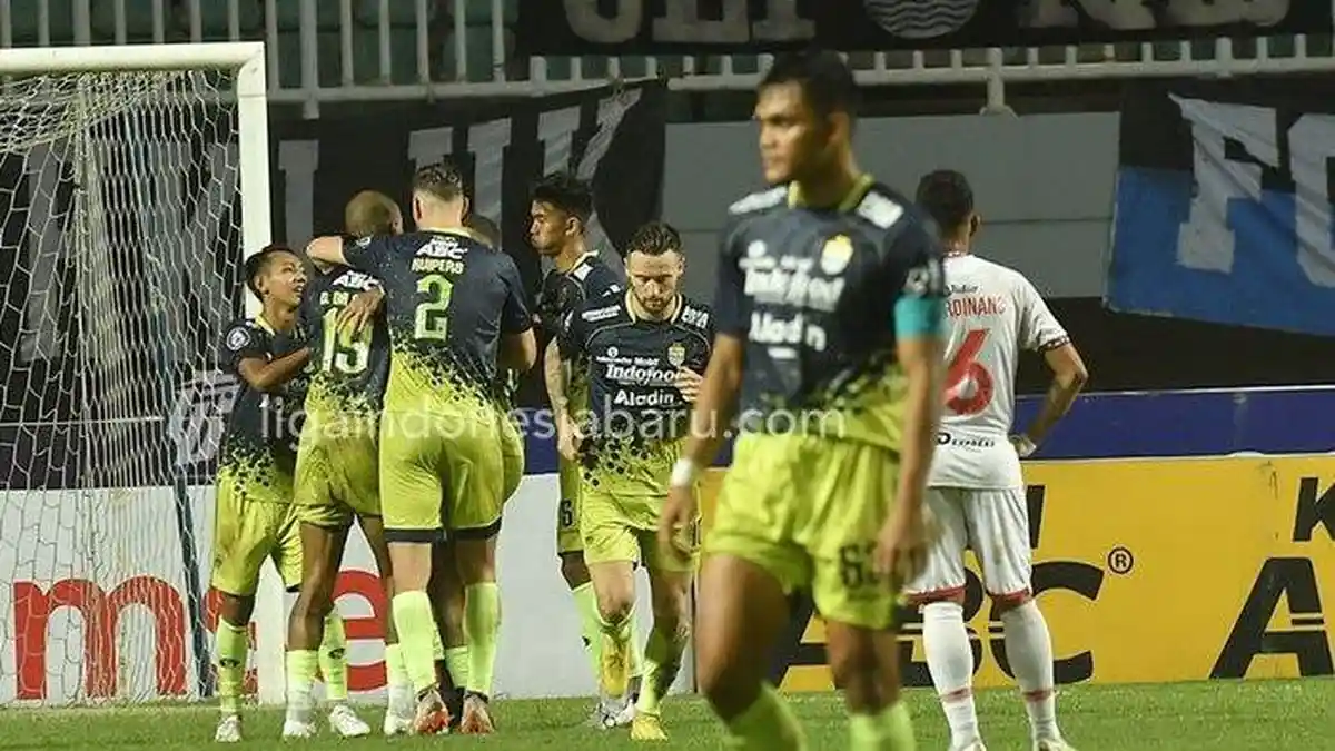 Persib Tunggu Analisis Luis Milla untuk Tentukan 2 Pemain Asing Baru