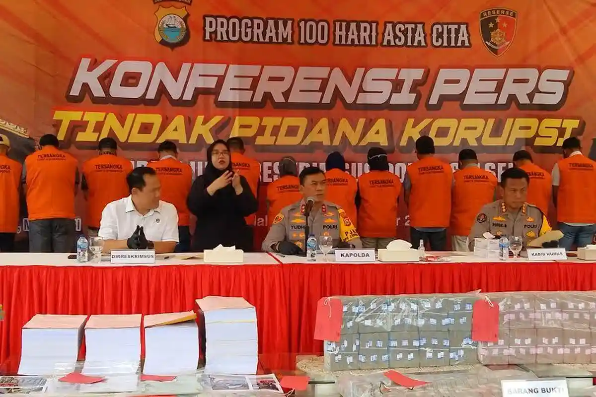BREAKING NEWS: 100 Hari Kerja Prabowo, Polda Sulsel Tetapkan 21 Tersangka Korupsi-Sita Uang Rp 2 M
