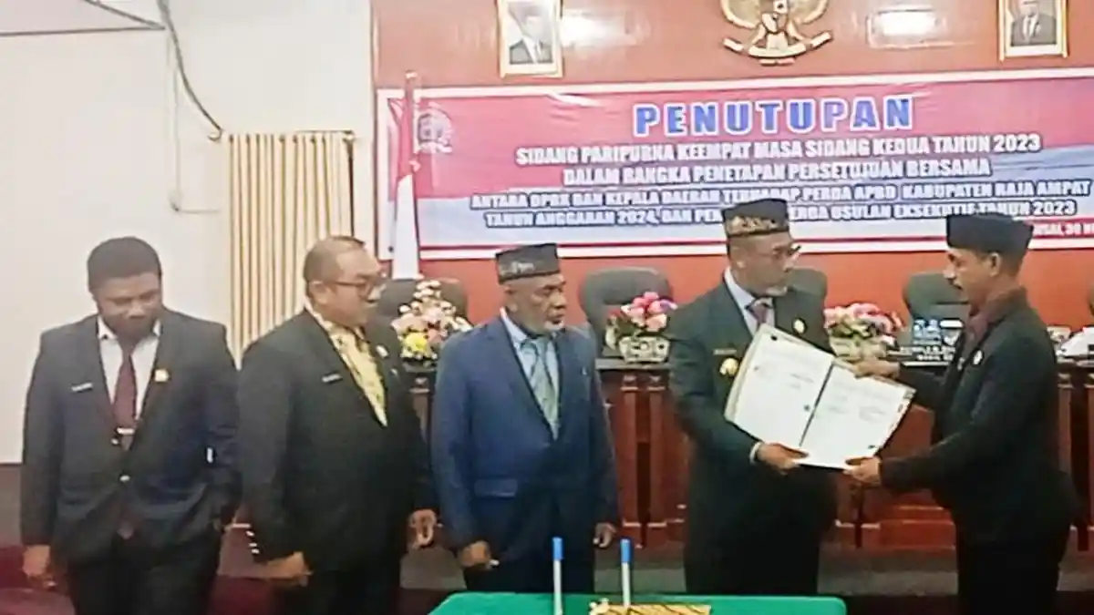 Pemkab dan KPU Raja Ampat Sepakati NPHD Pilkada 2024 Sebesar Rp55,5 Miliar