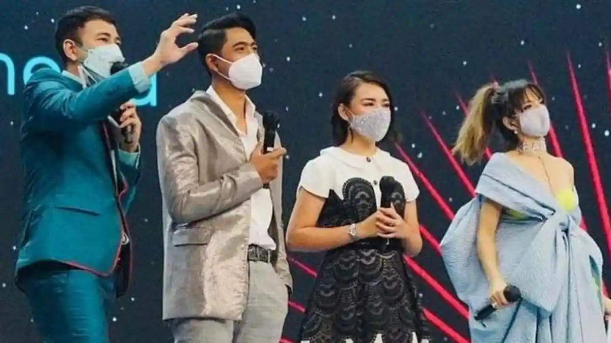 Jadi Pembawa Acara TikTok Awards Indonesia 2020, Raffi Ahmad Banjir Pujian Gara-gara Ini