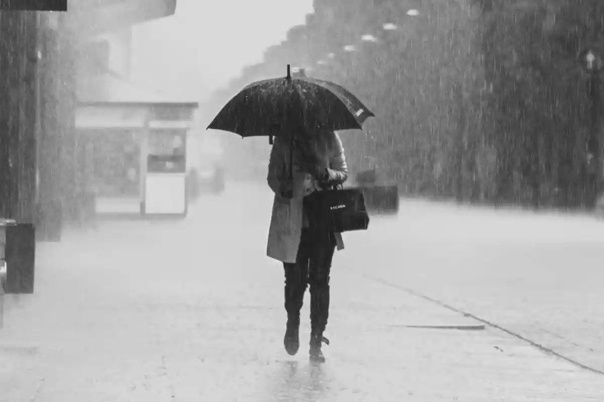 UPDATE Prakiraan Cuaca 12 Juli 2022, Enam Wilayah Diprediksi Akan Diguyur Hujan Sepanjang Hari