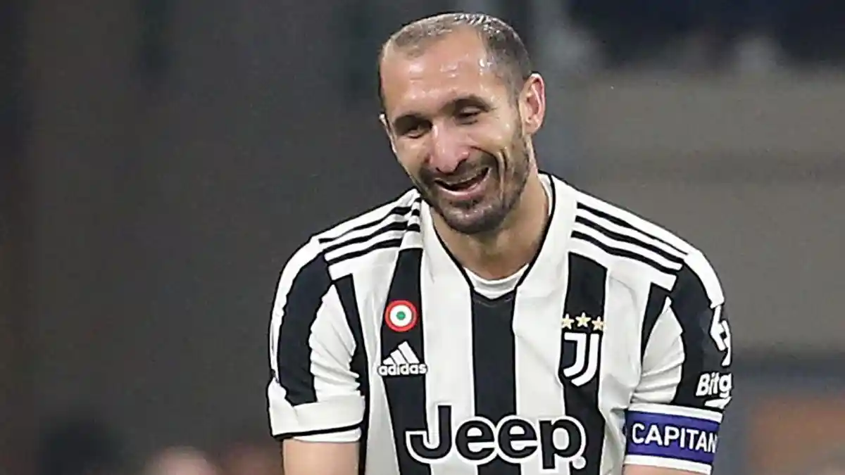 Juventus Bisa Bernapas Lega Giorgio Chiellini dan Federico Bernardeschi Sudah Kembali Berlatih