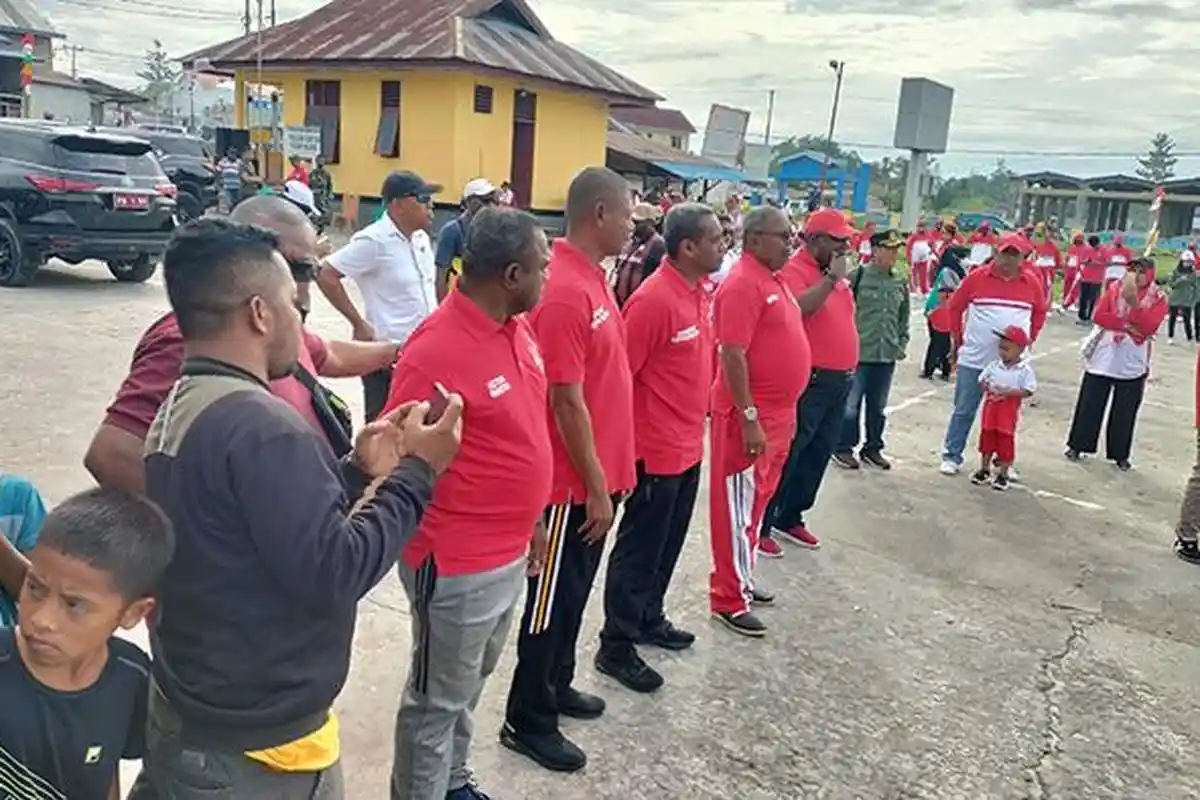 89 Tim Ikut Lomba Gerak Jalan, Bupati Sorong Selatan: Ajang Silaturahmi Warga
