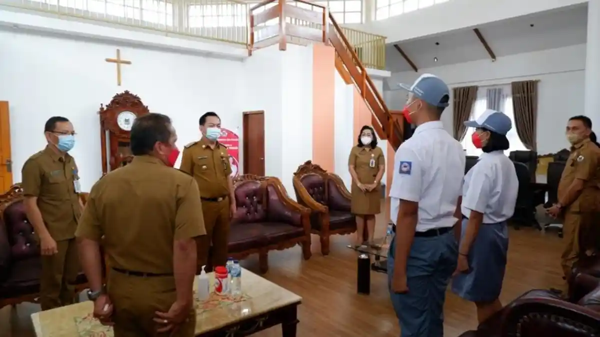 Caroll Senduk Dukung Penuh Tesalonica Supit dan Alexander Lengkey di Seleksi Paskibraka Provinsi
