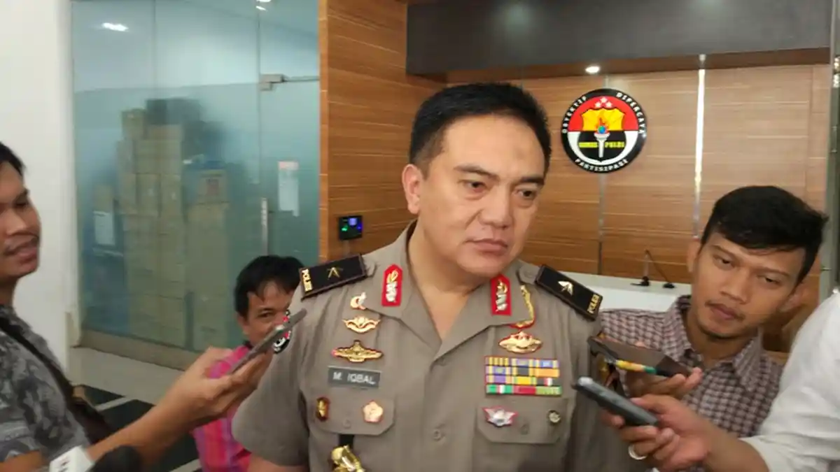 Tiga Terduga Teroris Temanggung Ditangkap di Toko Grosir Sepatu