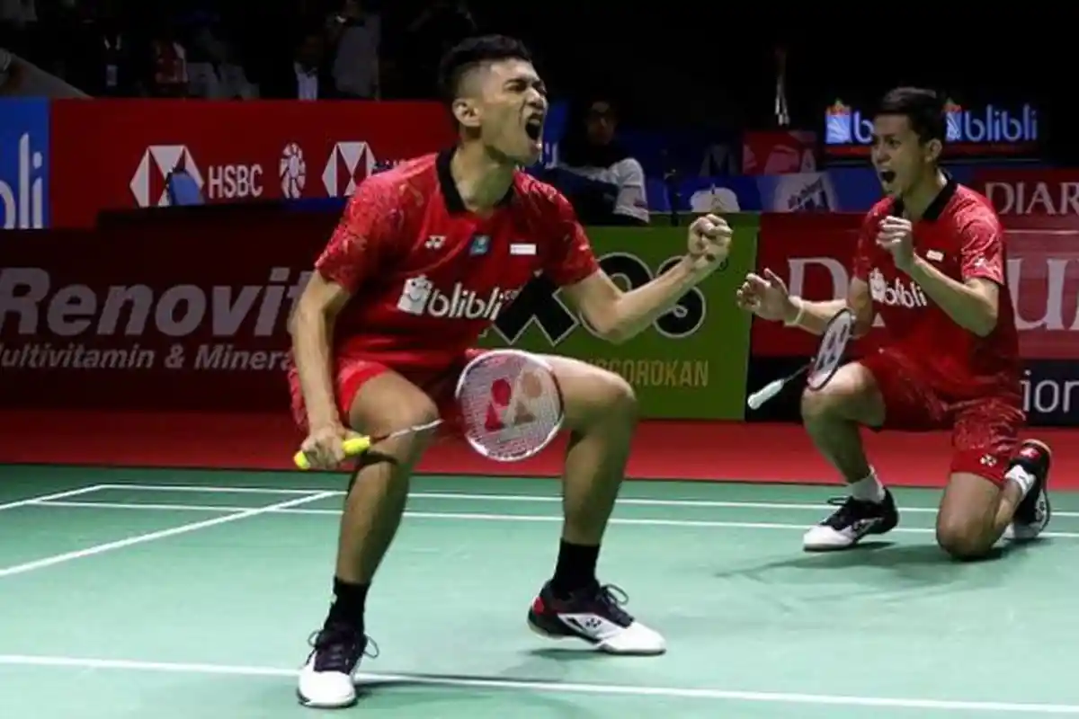 Saling Berhadapan di PBSI Home Tournament, Fajar Kalahkan Tandemnya Rian Dua Set Langsung