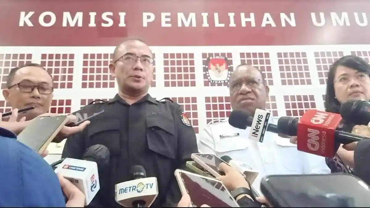 Kemendagri dan Kemenlu Serahkan DP4 Dalam dan Luar Negeri kepada KPU RI
