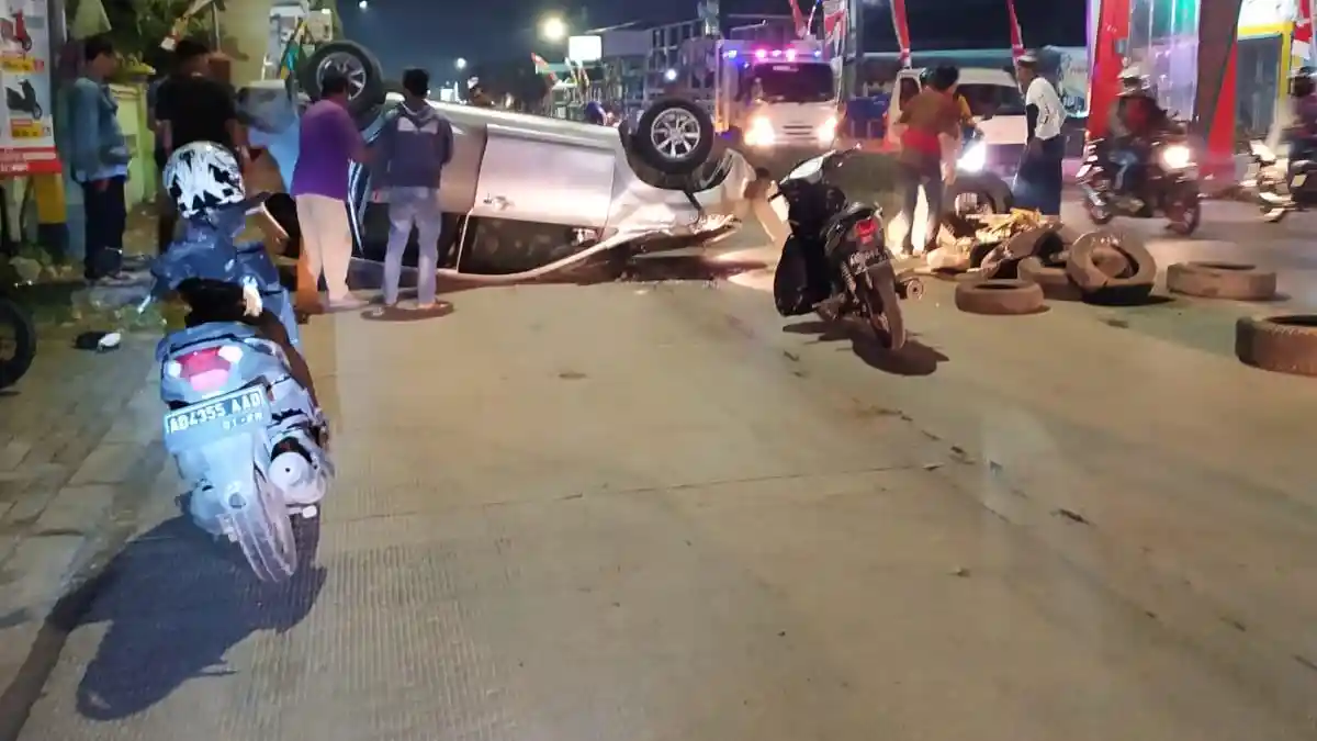 Kecelakaan Mobil di Mranggen Demak, Sumarno Kaget Dengar Dentuman Keras