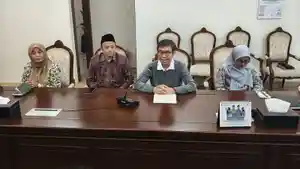 20260508-jumpa-pers-dugaan-pelecehan-oleh-dosen-uin-walisongo-semarang.jpg