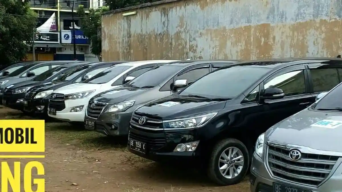 Rental Mobil Laris Manis