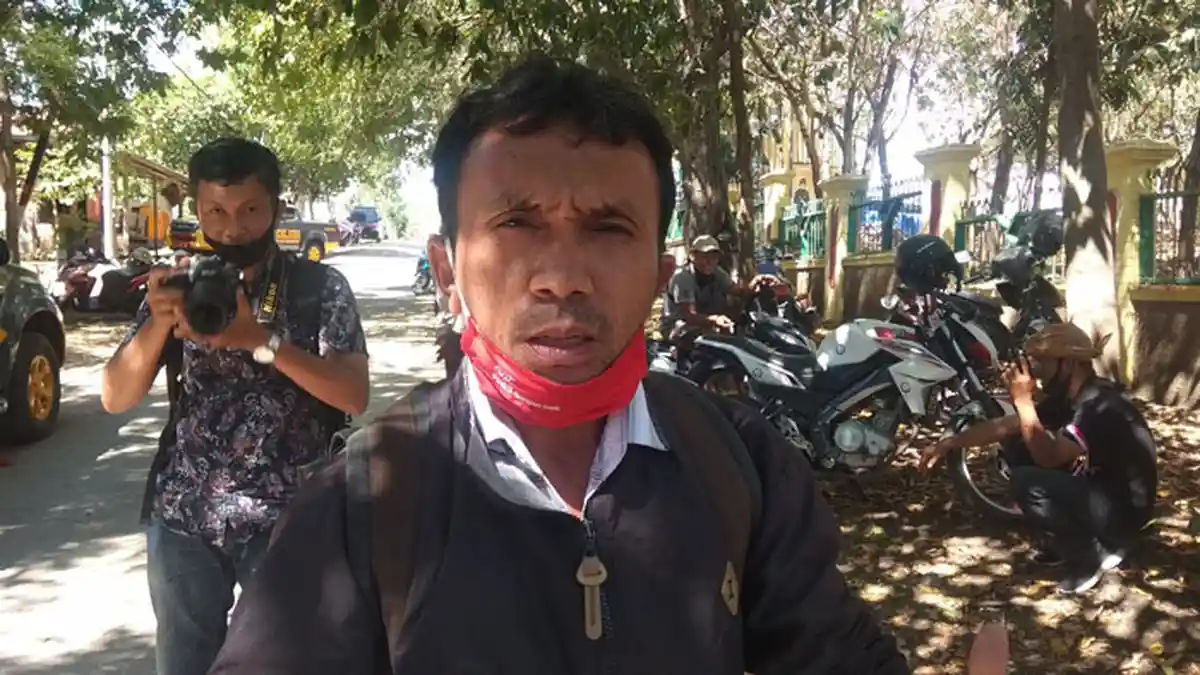 Sil Joni: Pemerintah Pusat Tidak Cinta Komodo yang Ada di TNK