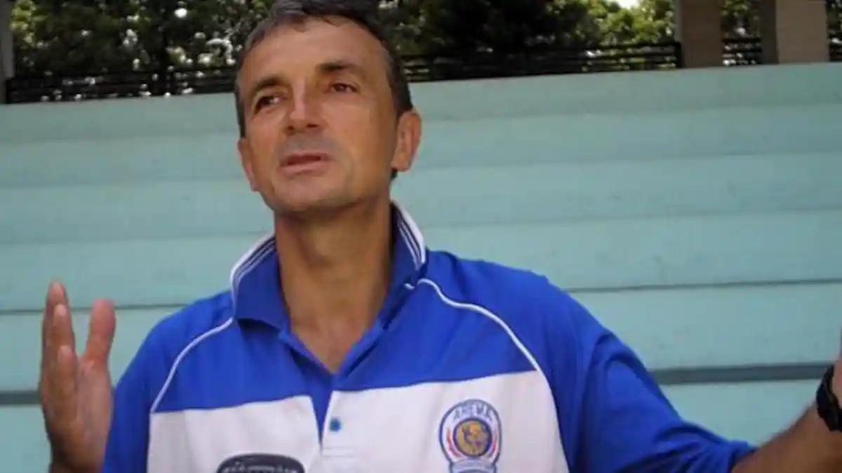 Hadapi Persib, Pelatih PSM Makassar Yakin Raih 3 Poin, Sebut Kelebihan Timnya dari Maung Bandung