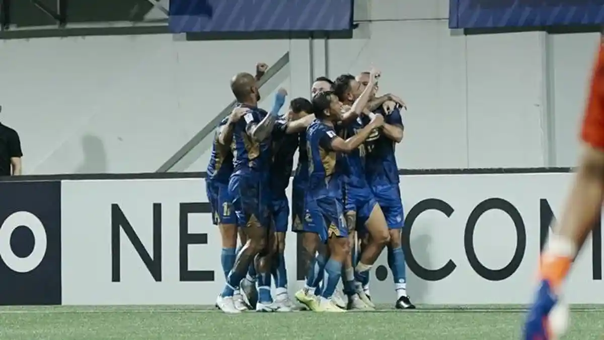 2 Pemain Berlabel Timnas Indonesia Absen Ketika Persib Bandung Tandang ke Markas Borneo FC