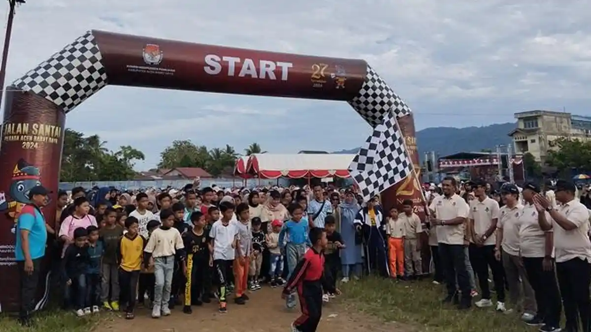 Ribuan Warga Abdya Meriahkan Jalan Santai Pilkada, Remaja Susoh Dapat Hadiah Utama Sepeda Listrik