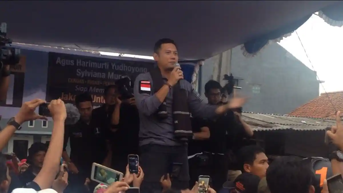 Agus Yudhoyono Kampanye di Pondok Kopi: Tahun Baru, Gubernur Baru !